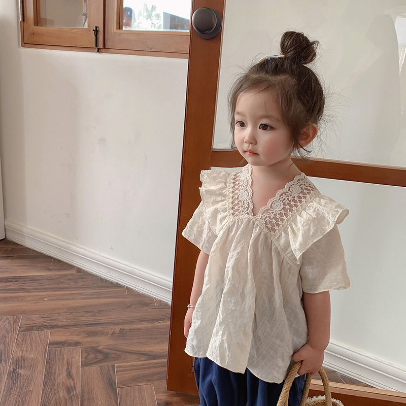 1777B Girl Clothes Sweet Shirt 2022 Summer Lace Patchwork V Neck Girl's Shirt Flying Sleeve Cute Lovely Girl Blouse Tops
