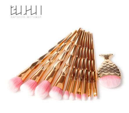 GUJHUI Mermaid Makeup Brushes Set Eyeshadow Eyeliner Blush Blending Contour Foundation Cosmetic Beauty Make Up Brush Tools Kit: Z-026