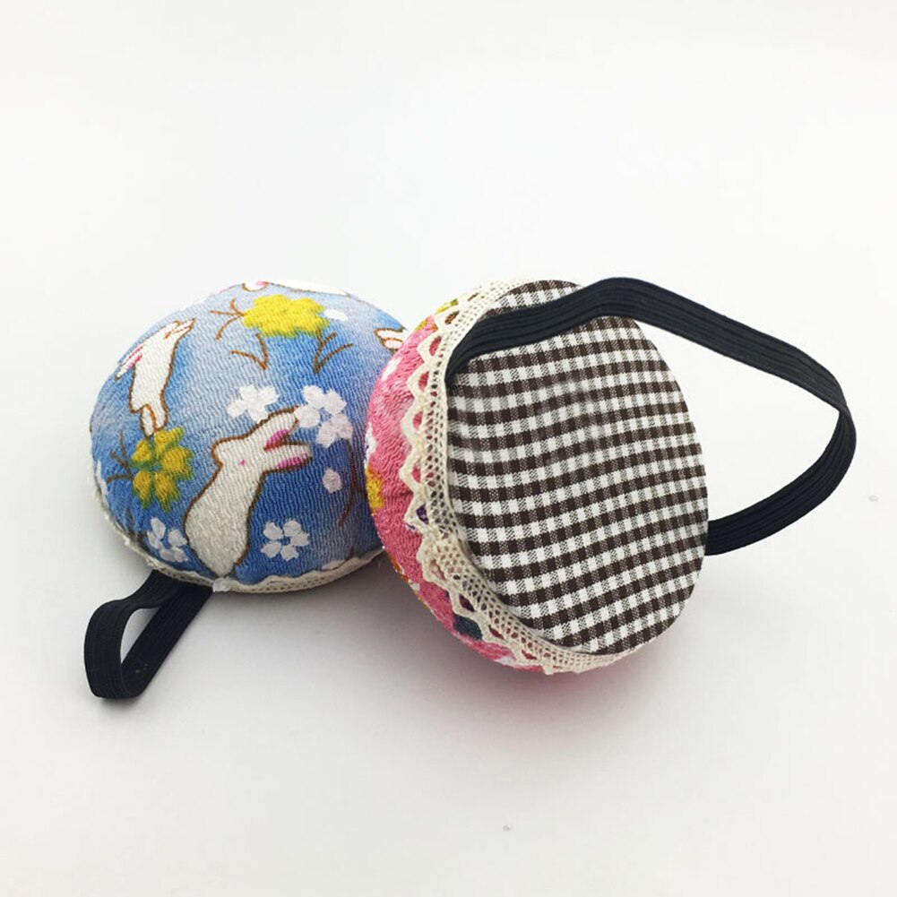 Needle pin cushion safety pin Round Cushion Holder with Elastic Wrist Strap DIY Sewing Kit alfileres para costura pin holder