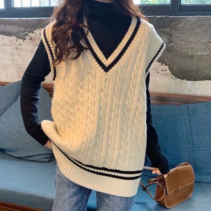 Twist-knitted Vest Women Preppy-style V-neck Sleeveless Korean Loose Leisure Sweaters Students All-match Streetwear Chic: beige / M