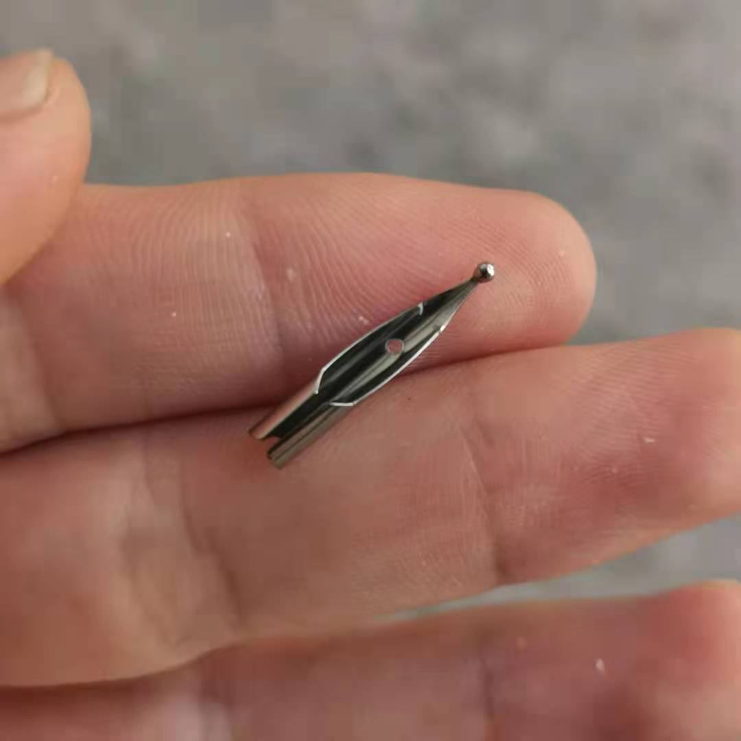 1 szt. 18.5mm stalówka z kapturem podwójna szeroka (1.5mm) okrągła stalówka z wieczne pióro (potrzebujesz ogłuszenia) robić szlifowania pióro atramentowe stalówka pisanie biznesowe