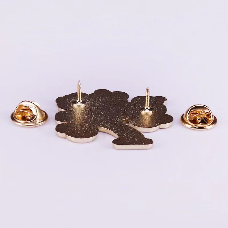 Broche en tricot pour femmes, Badge en fil d'art en émail, broche pour pull, chemise, manteau, sac à dos, accessoires de bijoux mignons