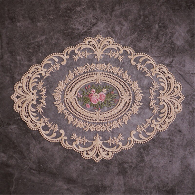Table broderie artisanat napperon style européen dentelle tissu isolation thermique panneau tapis Anti-brûlure caboteur rétro dentelle tapis de Table