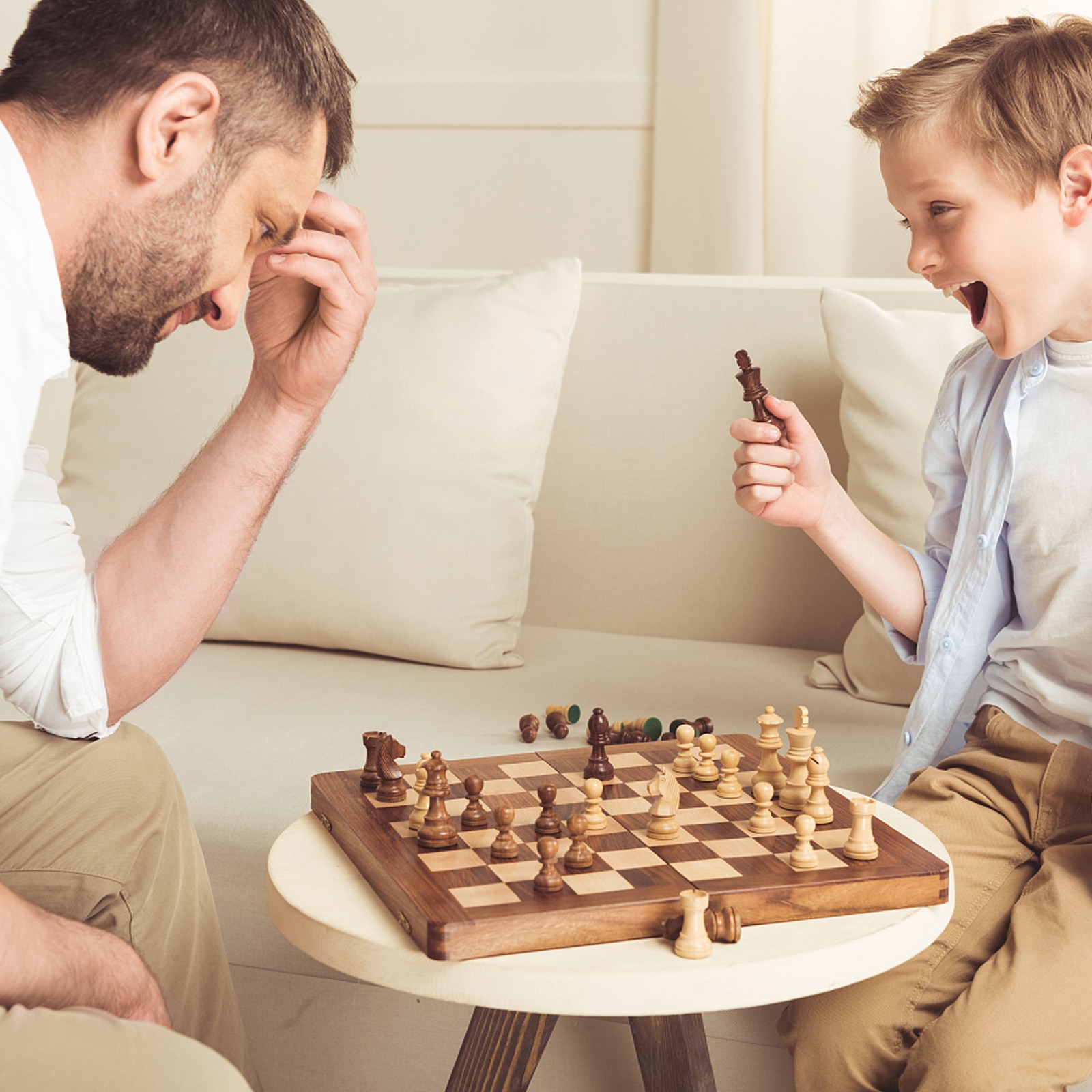 Wooden Chess Pieces 32 Pieces Set of Complete Chess Figures without Board for Replacement of Missing Pieces Chess Board