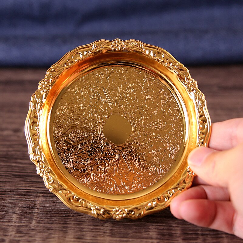 6 pieces Of Classical Golden Cocktail Metal Coaster European Style Retro Zinc Alloy Gold-Plated Mat Placemat