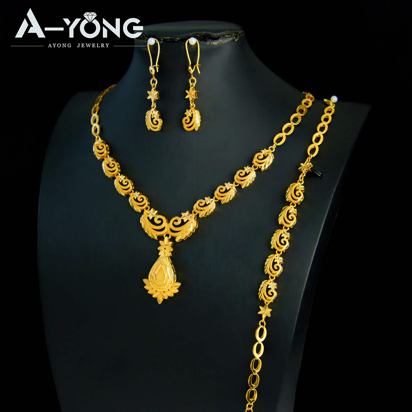 Luxe Dubai Bruiloft Sieraden Set 21K Vergulde Arabische Bruids Gouden Ketting Armband Oorbellen Braziliaanse Vrouwen Vintage Jewelrys