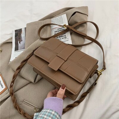 Niche Messenger Handbags Autumn/winter Advanced shoulder Square Bag Underarm Bag Dual-use Bag Width: 21cm: Khaki