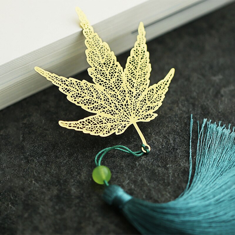 Metal Bookmarks Literature Art ginkgo Leaf Bookmarks With Box Teacher GiftsTree Leaf Bookmarks