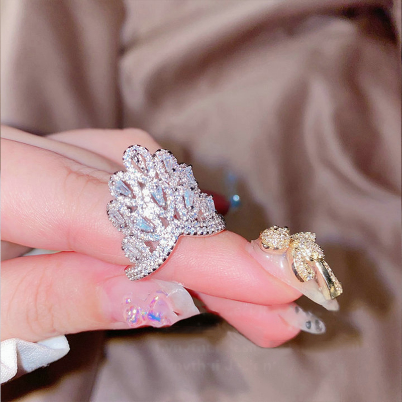 Luxe Kroon Ringen Bling Zirkoon Zilveren Kleur Bruiloft Sieraden Elegante Pauw Ringen Voor Vrouwen Verstelbare Opening Ring