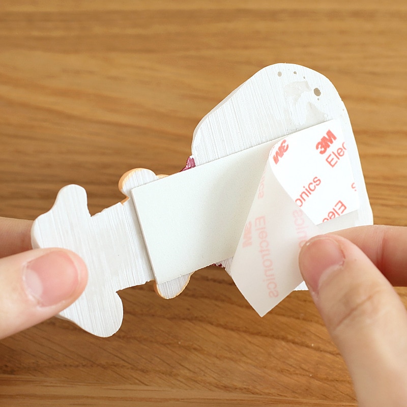 Cartoon Chef Plug Holder Power Cord Socket Hanger Organizer Wall Hanging Hook Resin Kitchen Hooks Gadgets Self Adhesive