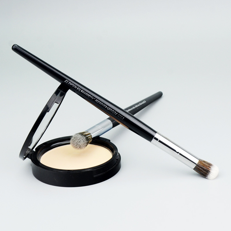 57#  makeup concealer børste concealer børster shadow foundation conceal børster øye nese t zone makeup børste verktøy