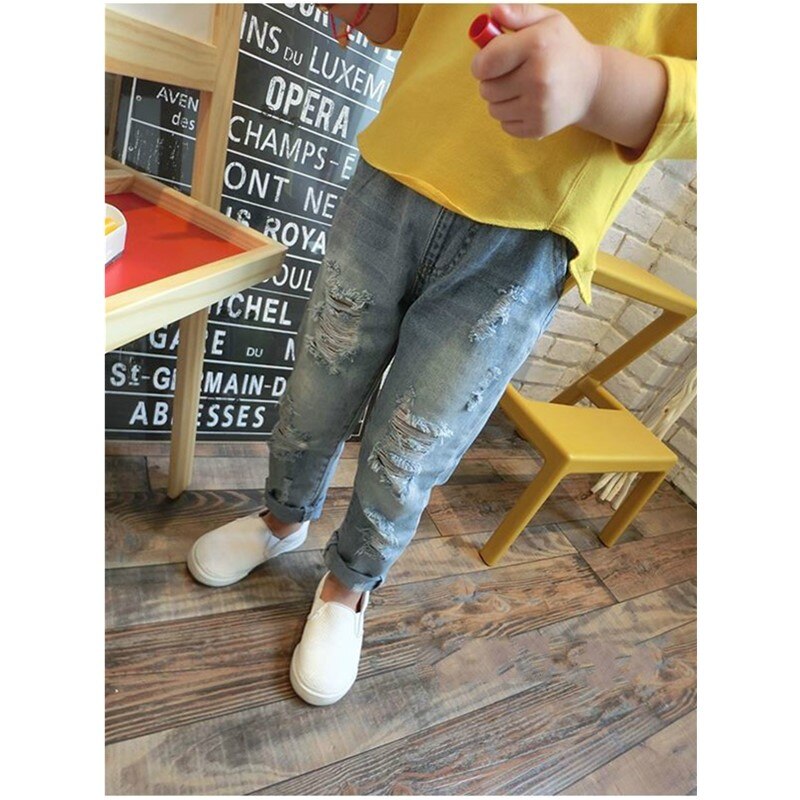 Trou cassé Jeans Pantalons Enfants Bébé Garçon Pantalon Jeans D'été Pour Bébé Fille décontracté Lâche Déchiré Jeans enfants Pantalon Pour Bébé