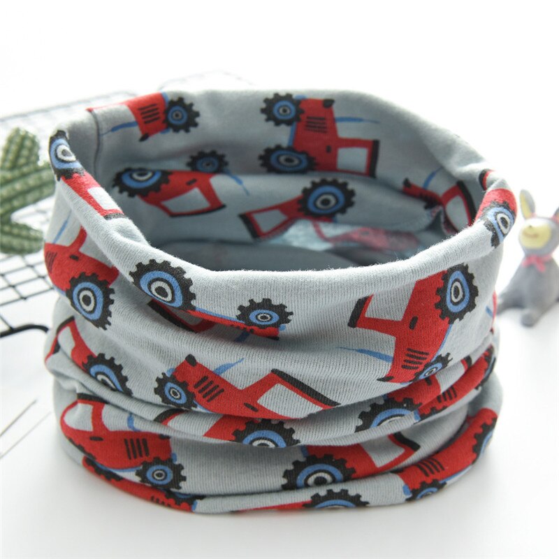 Baby lätzchen Neue Herbst Winter Jungen Mädchen Baby Traktoren Schal Baumwolle O Ring Nacken Schals baberos bebe impermeables #4N25