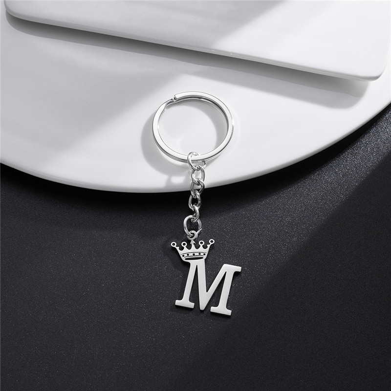 Llaveros con colgante de letras de A-Z de acero inoxidable con corona DIY única para hombres y mujeres, llavero de 26 alfabeto para coche, llaveros de joyería con nombre,
