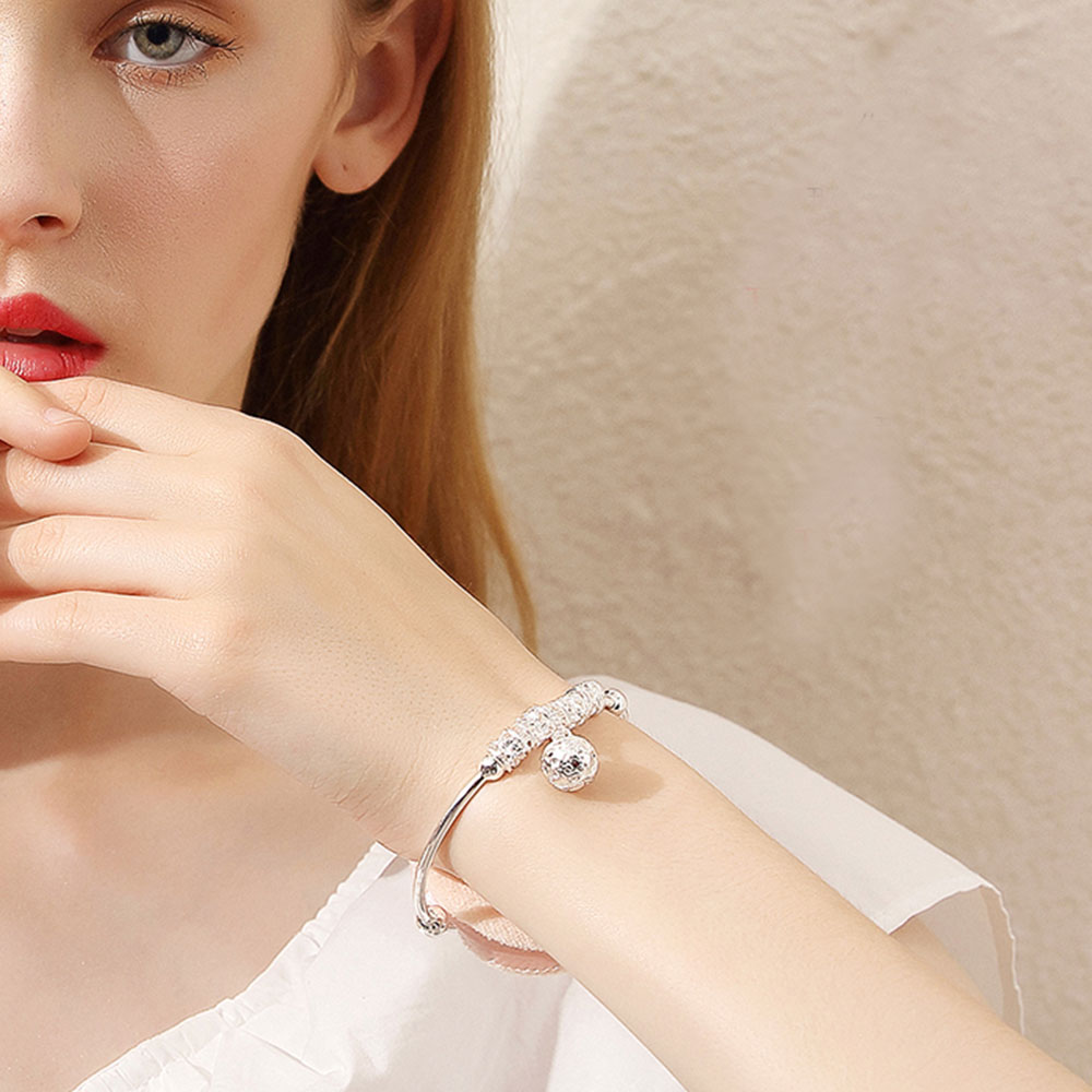 Luxus Armband Armreif Koreanische Schmuck Für Frauen Sterling Silber Armband Einstellbar Aushöhlen Liebe Armreif Hochzeit D30