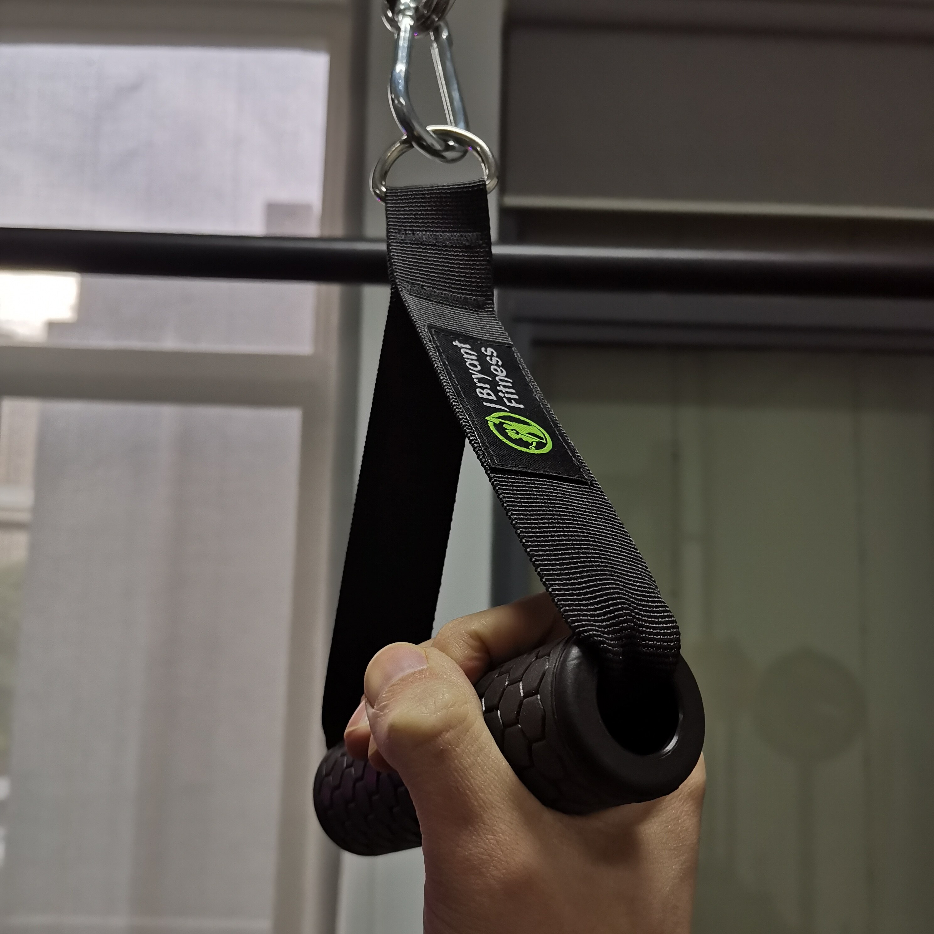 Skridsikkert gymnastikhåndtag d-ring pull rope kabelstang til fitness crossover tricep bar træk træning løfterør modstandsbånd