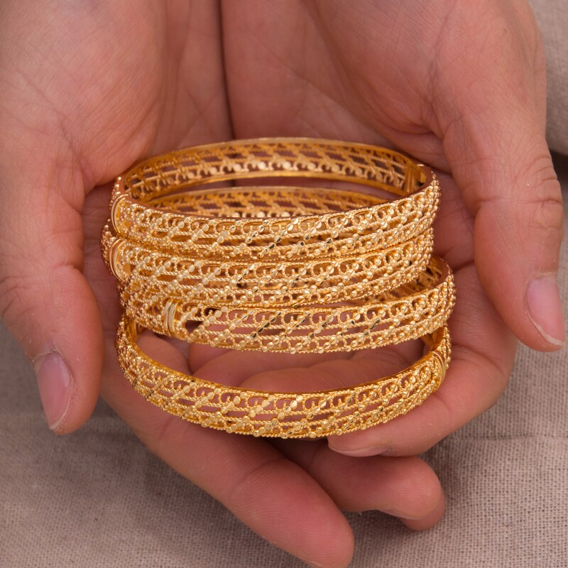 4Stck FashionAfrica Vereinigten Staaten Gold Farbe Dubai Armreif Armbänder Für Frauen Männer Einfache Gold Farbe Armreifen Charme Braut Schmuck
