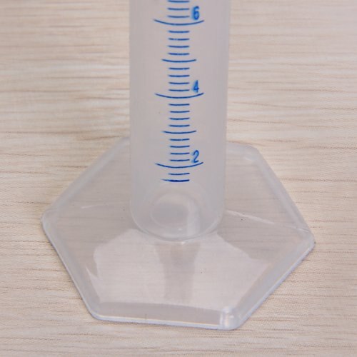 10 ml Transparent plastic graduated tube.