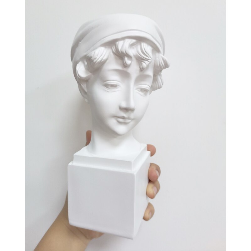 Chic Resin Artemis Sculpture Flower Vase Artist Statue Makeup Brush Holder Desktop Pen Pencil Cup: British Girl