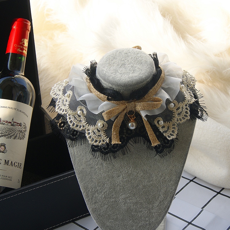 Collier en dentelle à trois couches pour animaux de compagnie, fait à la main, petit nœud cloche, bavoir pour chien et chat, décor de maison, à la