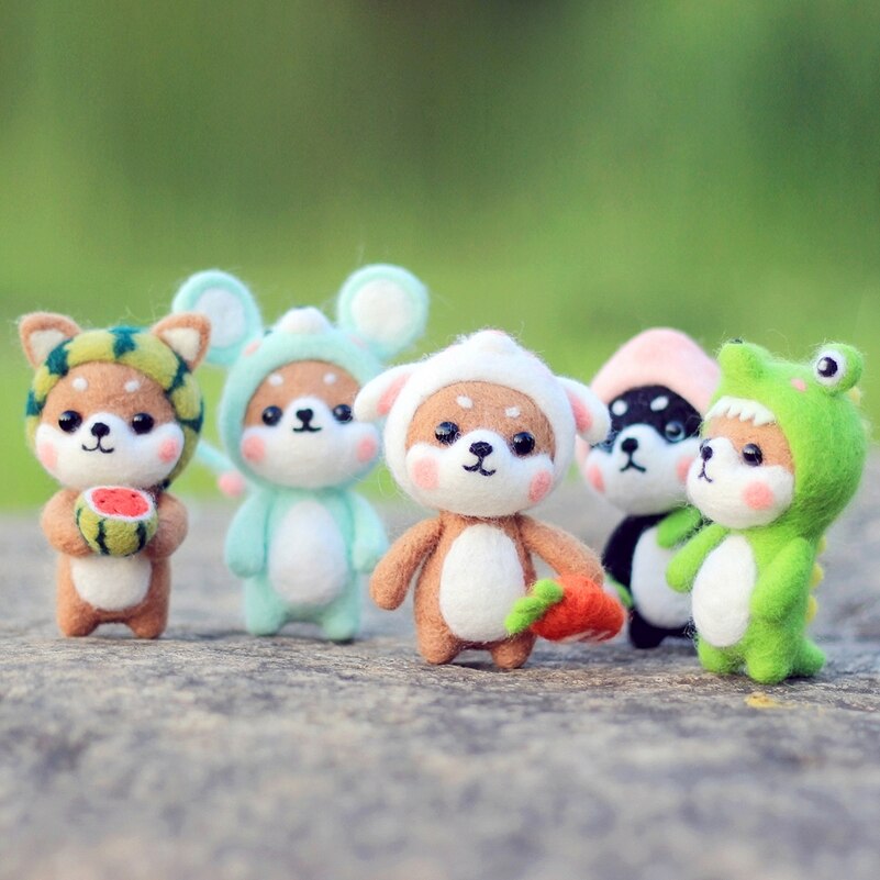 Blended Felting Wool 100g Merino Mixed Roving Wool Fiber for Needle Felting Kit Hand Dyed Wool Dry Wet Felting Supplies (NO.11)