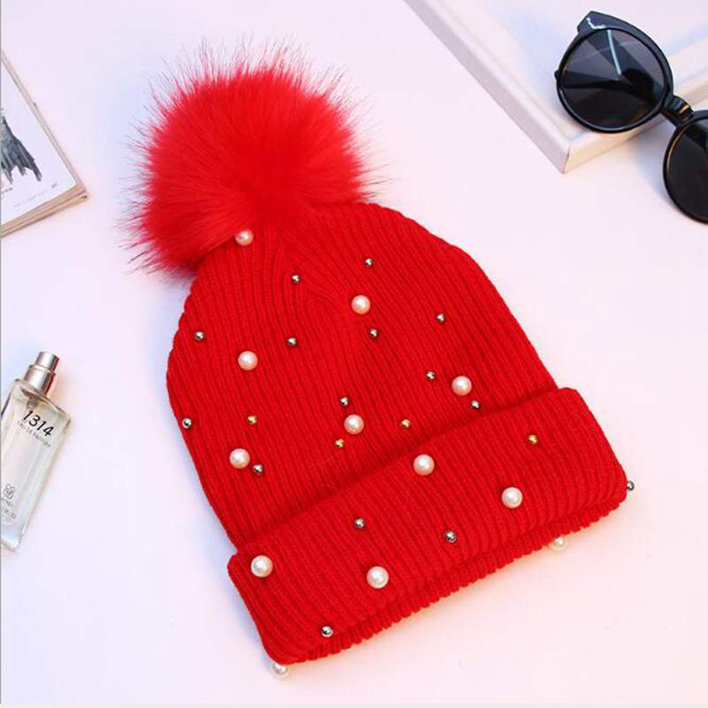 Kvinder vinter hat pompon bolde cap perler rhinestones strikket uld beanie afslappet udendørs varme kvindelige skullies hatte: Rød