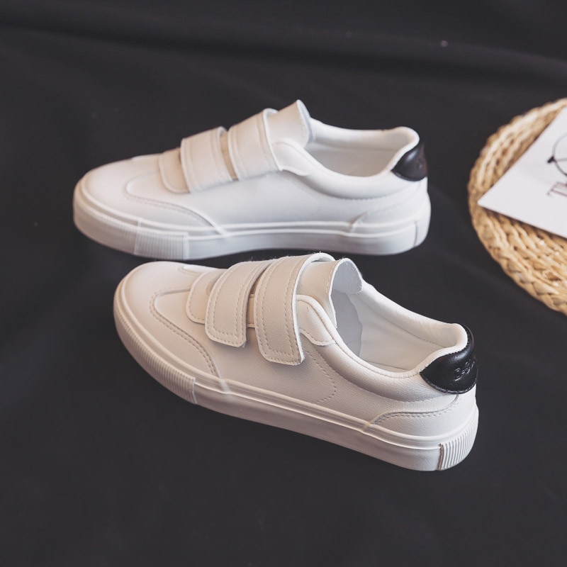 Kvinnor sneakers våren läderskor kvinnor enfärgade lägenheter kvinnlig casual plattform vita skor dam sneaker