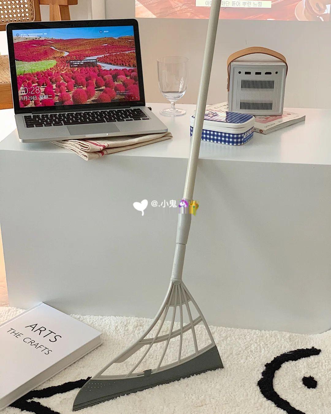 Black technology broom, floor broom, household magic dust sweeper, hair free, bathroom water scraper: Light Grey