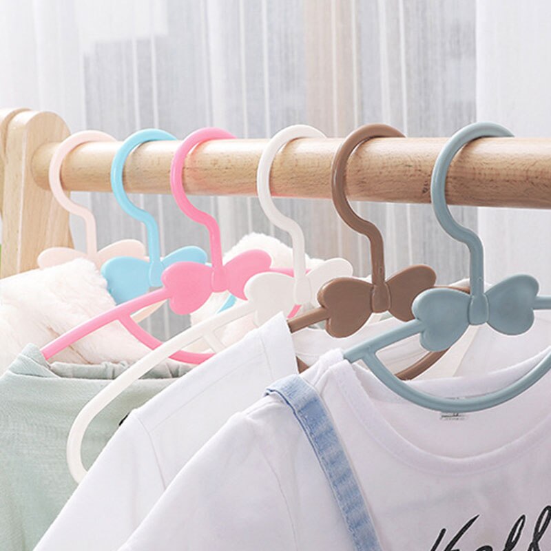 1Pcs Baby Kleding Rekken Draagbare Kids Kleerhanger Rekken Plastic Handdoek Display Sjaals Hangers Kleding Organizer Jassen Hanger
