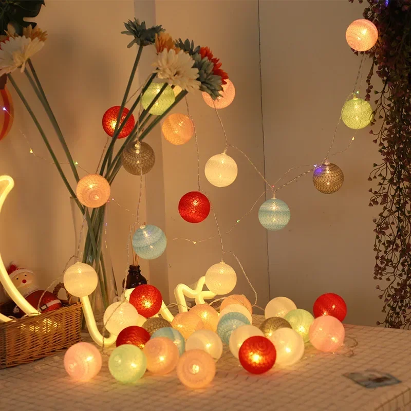 LED-Lichterkette mit Baumwollkugeln, batteriebetrieben oder USB-betriebene Feengirlande, Lichterketten, Weihnachten, , Hochzeit, Party-Dekoration