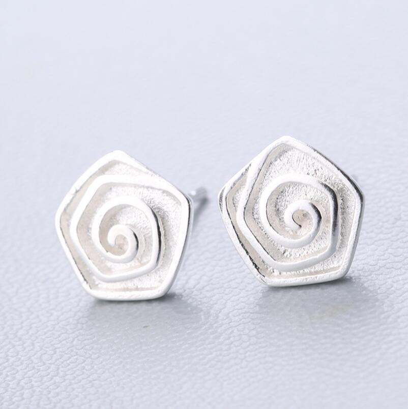 XIYANIKE Vendita Calda 925 Sterling Silver Carino Orecchini Con Perno Orecchio Ago Semplice di Modo Geometria Orecchini di Personalità Per Le Donne 73-90: 87