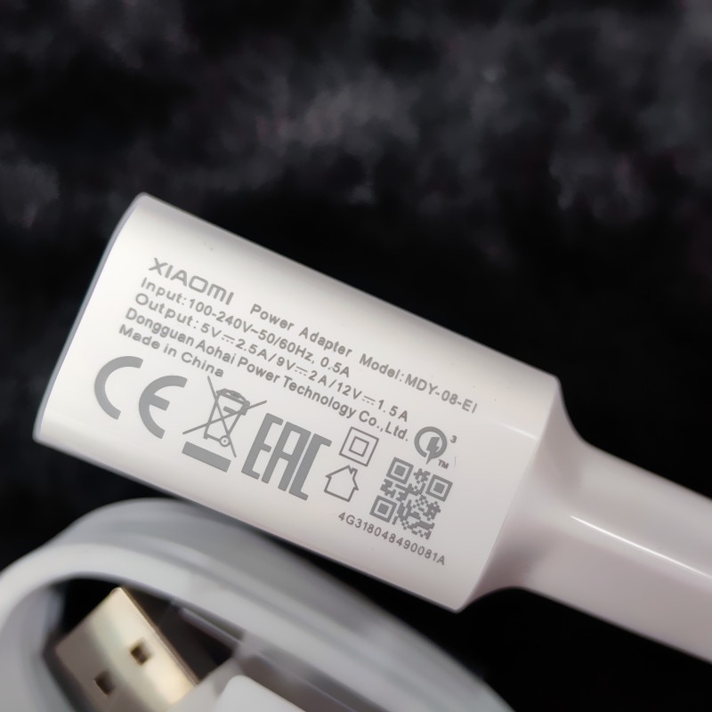 XiaoMi-cargador inalámbrico Original, almohadilla de carga rápida Qi 9V 2A para Mi 10 9 Mix 3 2s para Iphone X Xr, 18W