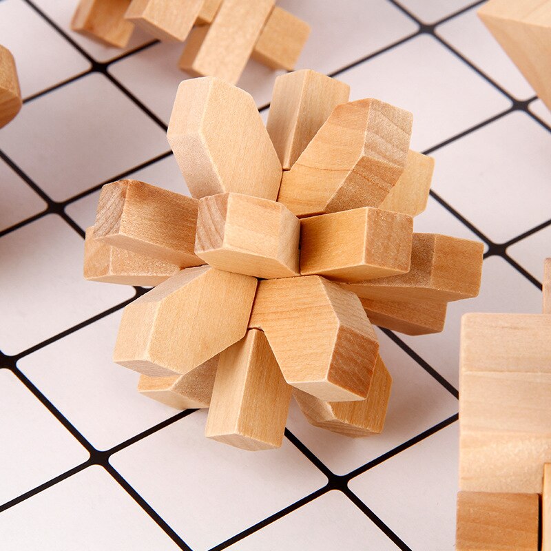 6pcs Chinese Traditional Wooden Intelligence Toy Kongming Lock Luban Lock Classical Brain Teaser Game Toy Stress Relief Toys