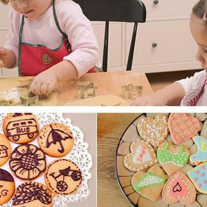 6pcs Christmas Cookie Cutters 3D Stainless Steel Snowflake Santa Claus Cake Biscuit Mould Cake Cookie DIY Baking Decorating Tool