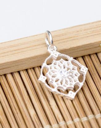 Hollow Out 100% 925 Sterling Zilver Ambachtelijke Bloem Charms 15Mm Goud Zilver Kleur Hangers Accessoires Diy Sieraden Maken Oorbellen: silver 1pcs