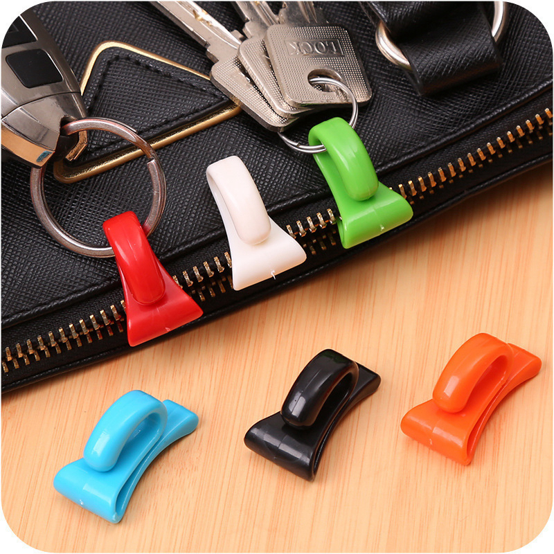 2pcs Travel Accessoires Draagbare Key Security Onderdelen Koffer Hanger Decoratie Organizer Multifunctionele Unisex Beveiliging