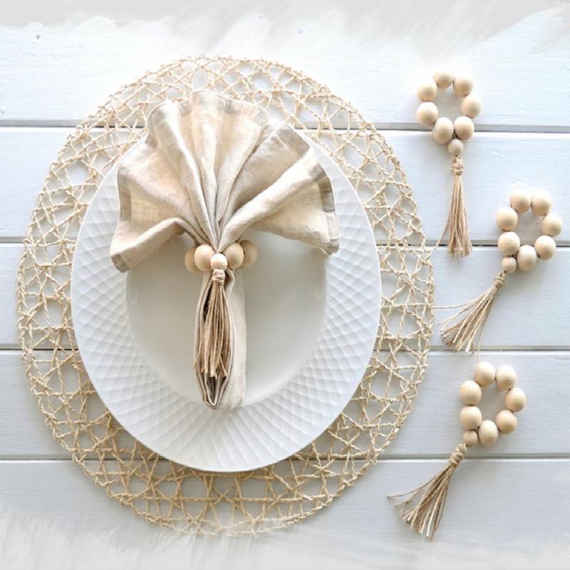 Decoratieve Servetring met Houten Kralen, Servethouder met Kwastjes