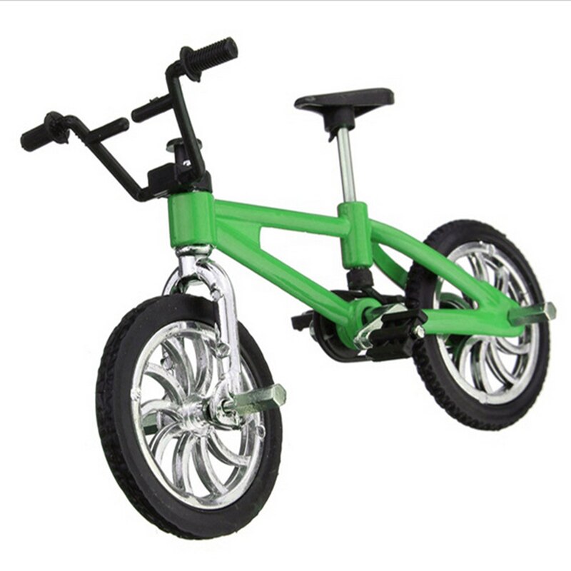 1 stk 1/12 bjd dukke tilbehør cykellegetøj til drenge mini cykel med bremsetov legering cykelmodel legetøj til børn: Grøn