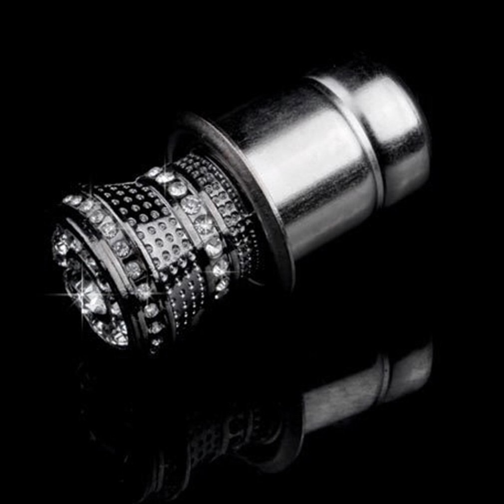Universele persoonlijke auto sigarettenaansteker, metalen diamant geplateerde auto-stopcontact, rookverwarmer