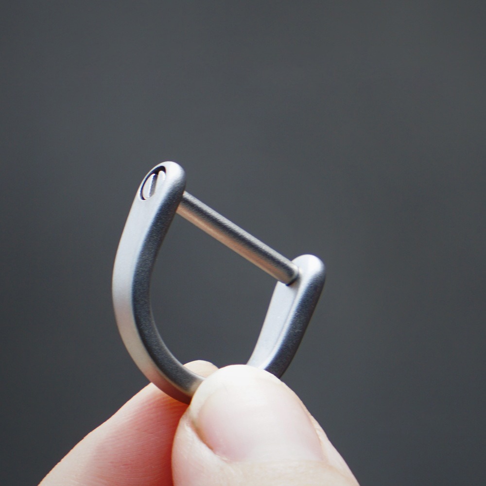 Titan D Ring Hufeisen Schlüsselanhänger U-bilden Schlüsselanhänger Autoschlüssel Werkzeug Zubehör für Männer und Frauen