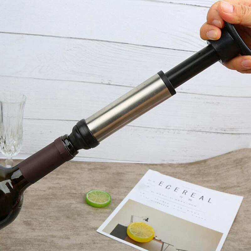 Stoppers Pomp Wijn Saver Vacuüm Fles met 4 x Vacuüm Roestvrijstalen Wijn Pomp Sealer Onderhouder Set