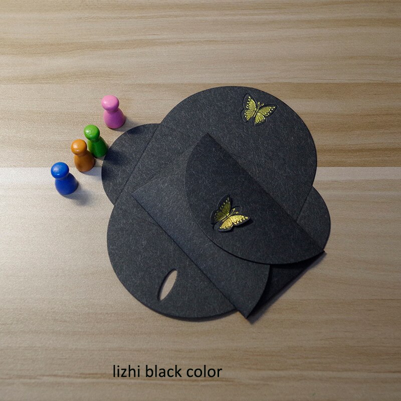 100 pçs/lote 10x6 cm 250gsm embrassed Bonito de ouro Borboleta Clasp Envelopes/Convite da Festa de casamento, coisas Vip cartões, Namecards: lizhi black color