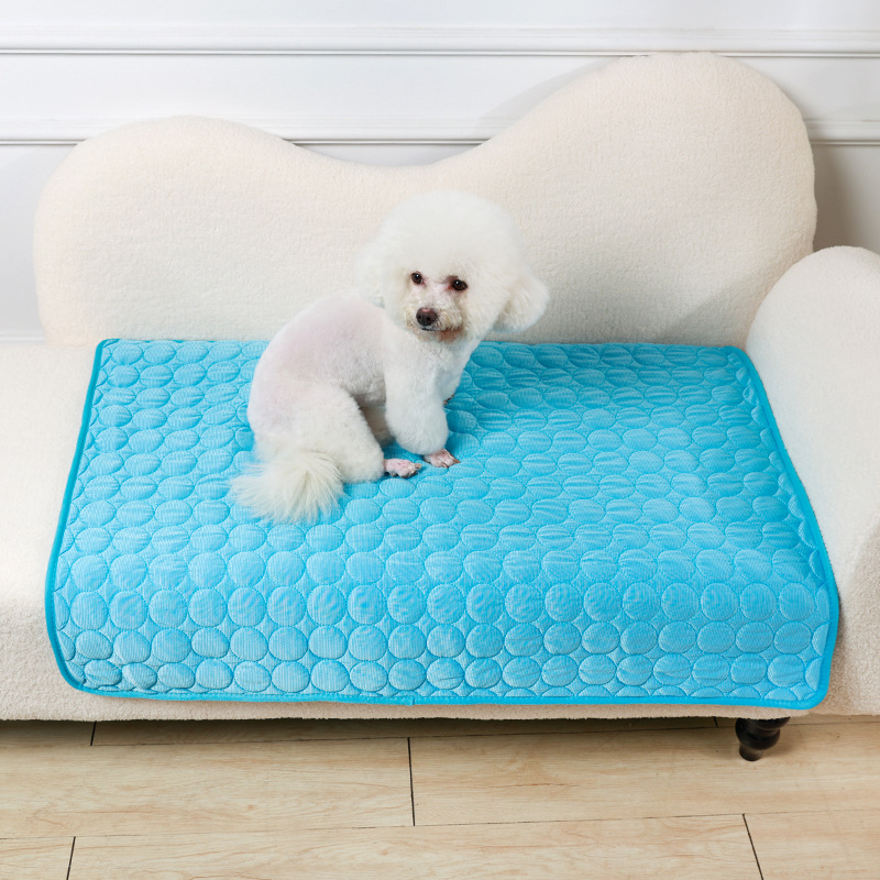 Sommer-Kühlmatte für Hunde und Katzen, Isomatte für Hunde, kühle Eisseide, feuchtigkeitsbeständiges Matratzenkissen, kleines Ebene-Kaltbett, 5 Größen: XXXL / Weiß