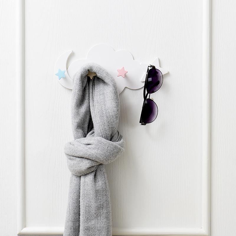 Self Adhesive Hooks Kawaii Cartoon Cloud Children's Room Hook On The Wall Hanging Decor Seamless Door Clothes Hanger Bathroom
