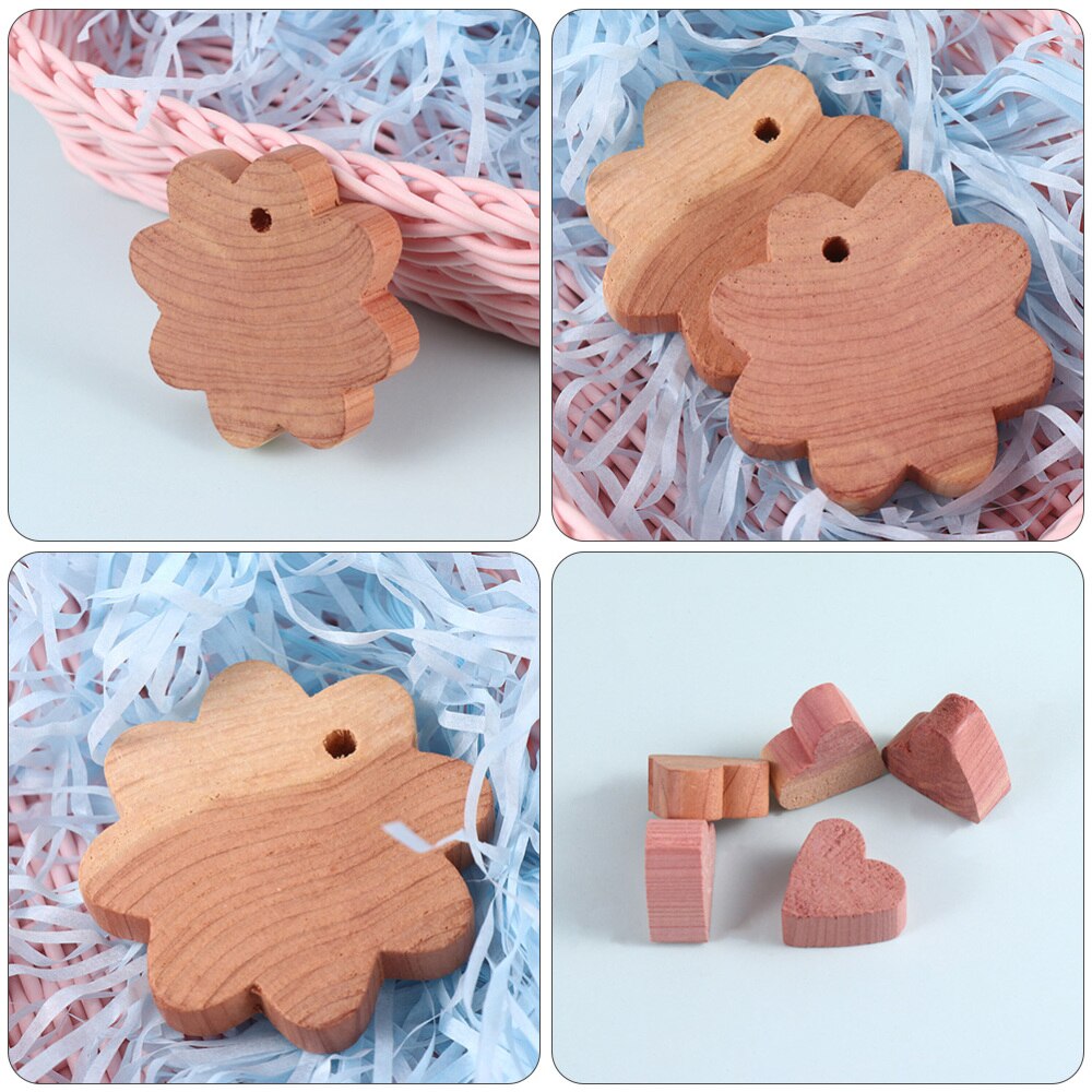 Simple Cedar Wood Blocks Mothproof Hanging Wood Blocks for Clothes Storage
