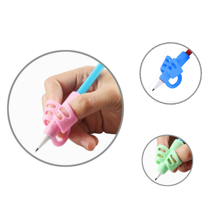 1 stk /3 stk baby læringsværktøj silikone skrive pen legetøj til børn skrivekorrektionsenhed papirvarer fingerholder: 1pc trefinger