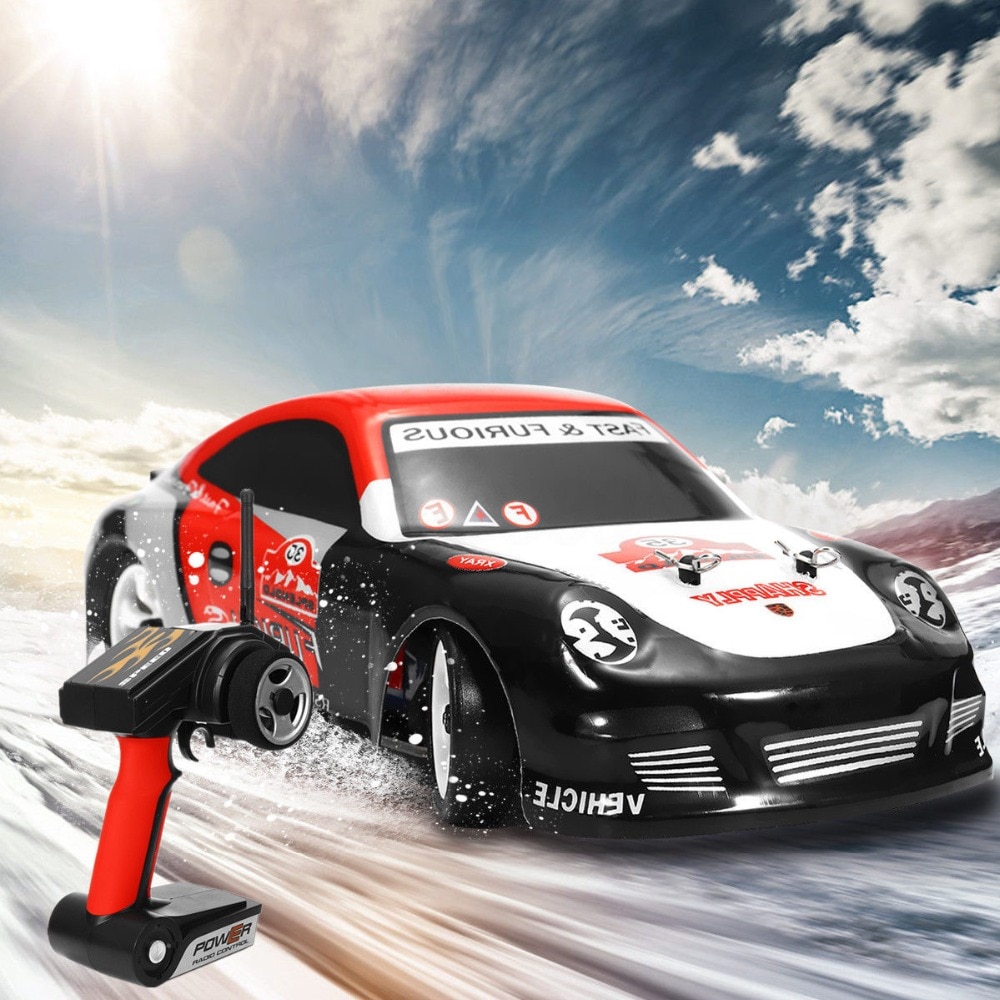 Wltoys K969 1:28 Scale 30KM/H High Speed Mini RC Car 2.4G 4WD RTR Brushed Remote Control Car RC Drift Car Voiture Telecommande