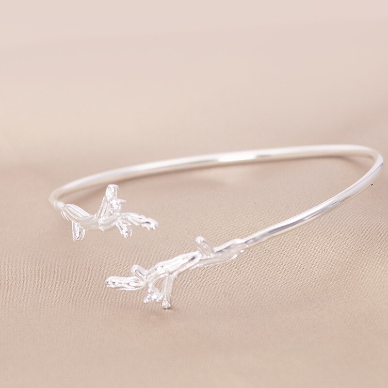 Pin de Plata de Ley 925 para mujer, adorno de flor de simulación encantador, pulsera colorida de estilo de niña, de Navidad