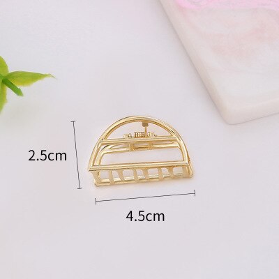 1Pcs smal Simple Wild Geometric Hair Claw For Women Girls Clamps Hair Crab Metal Hair Clip Claw Accessories Headwear: camel