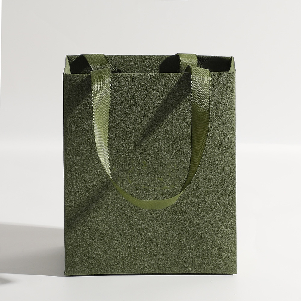 Mode Kartonnen Papieren Winkelen Handtas Geschenkverpakking Zak Draagbare Zwart Wit Inpak Tote Met Handvatten Diversen Opbergtasje: Mintgroen